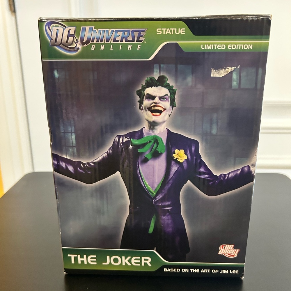 DC Comics Joker DC Universe Online Statue - Batman, Harley Quinn, Jim Lee